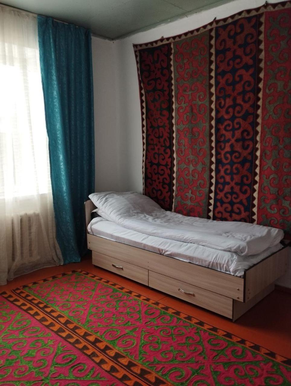 Guest House Bereke In Kyzart Village Bagysh Εξωτερικό φωτογραφία