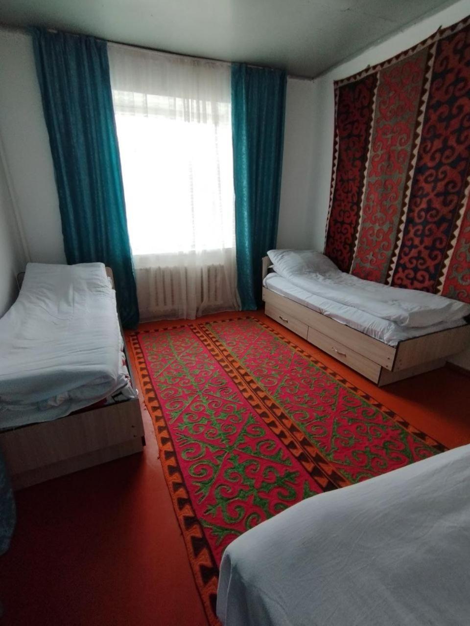 Guest House Bereke In Kyzart Village Bagysh Εξωτερικό φωτογραφία